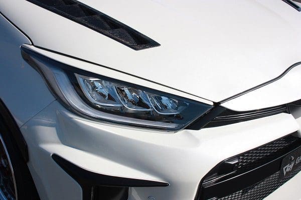GARAGE VARY FRP EYELID For GR YARIS/YARIS