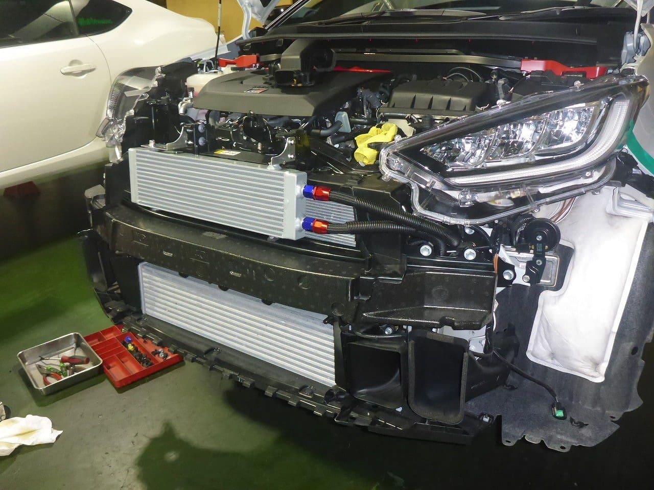 REVOLUTION OIL COOLER KIT FOR GR YARIS