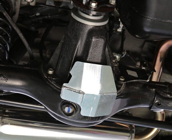 APIO Rear Differential Skid Guard for JIMNY