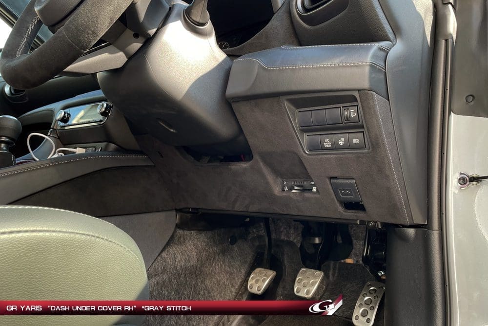 GRAZIO DASH Under Cover RH for Toyota GR YARIS