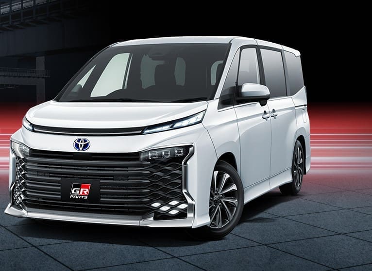 TRD BODY PARTS FOR TOYOTA VOXY 2022