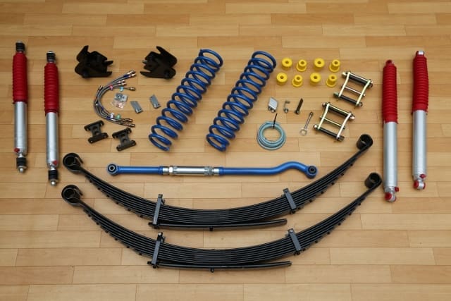 TERRA Suspension Kit 4.5 inches UP for Land Cruiser 70