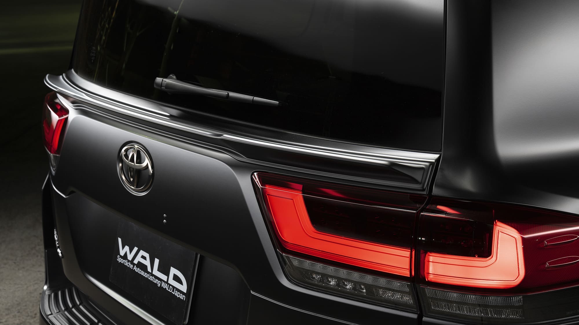 WALD SPORTS LINE BLACK BISON REAR GATE SPOILER For LAND CRUISER 300