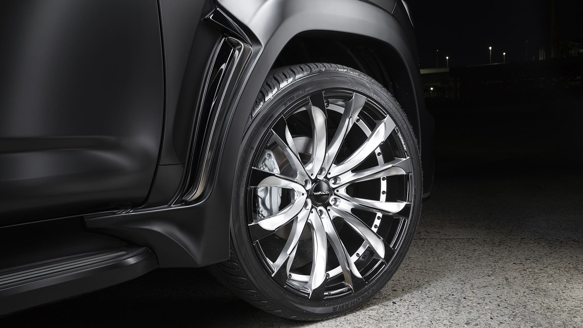 WALD SPORTS LINE BLACK BISON EDITION OVER FENDERS For LAND CRUISER 300
