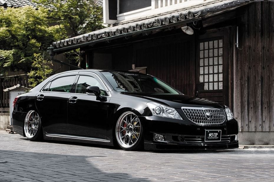 AIMGAIN VIP Body Kit for 200 MAJESTA URS206