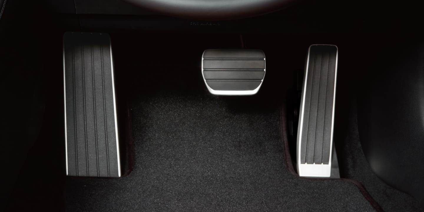 Mazda AT Sports Pedal Set for MAZDA3