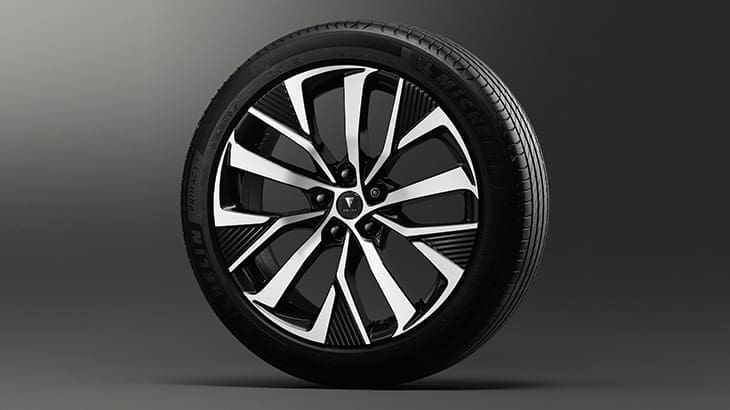 Modellista 20" Alloy Wheels & Tire Set for Toyota Alphard 2023~