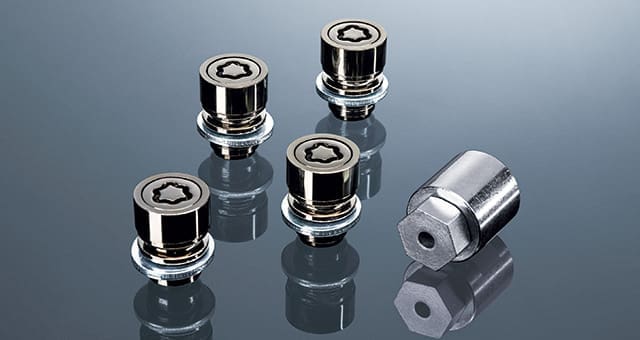 Toyota Genuine Black Wheel Nut with key for Toyota