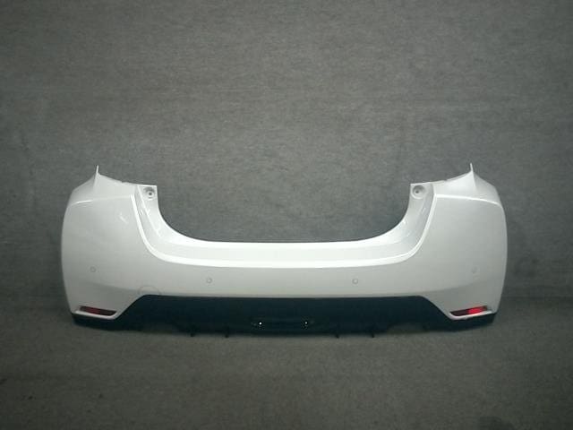Toyota Genuine USED White Rear Bumper for GR Yaris ⑤