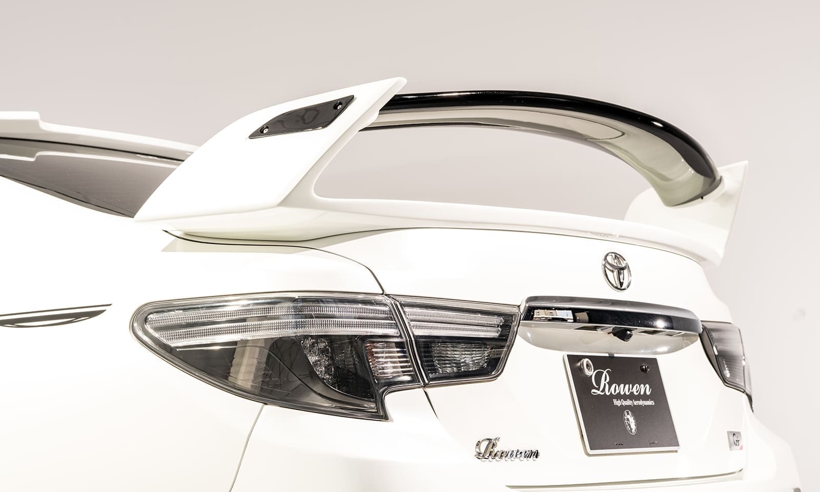 ROWEN Rear Wing For Toyota Mark X 130 GR Sport