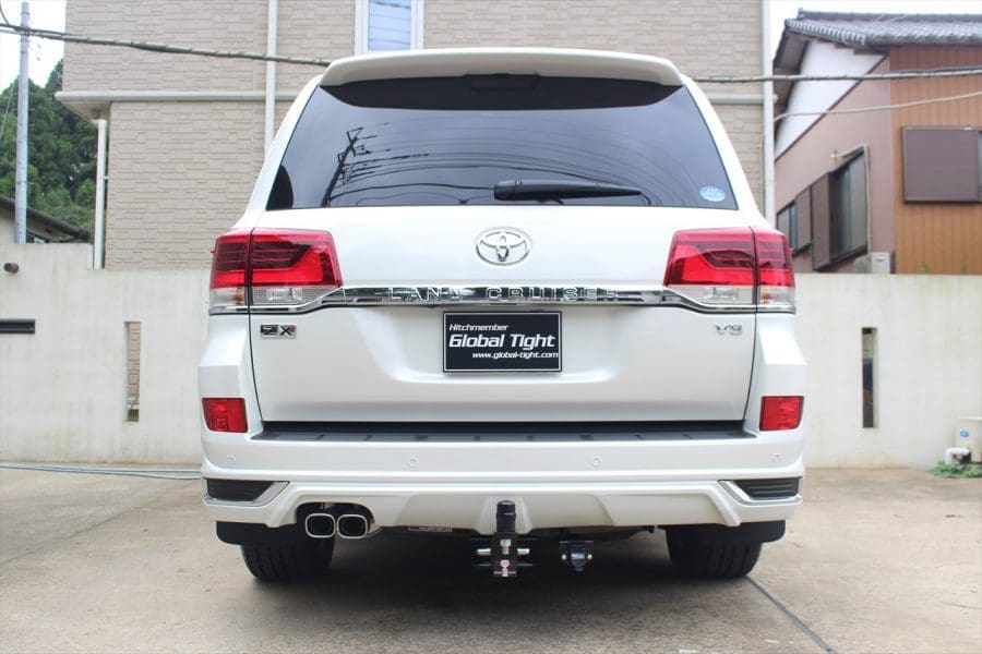 Global Tight Hitch Member for Modellista Land Cruiser 200 2007-2011