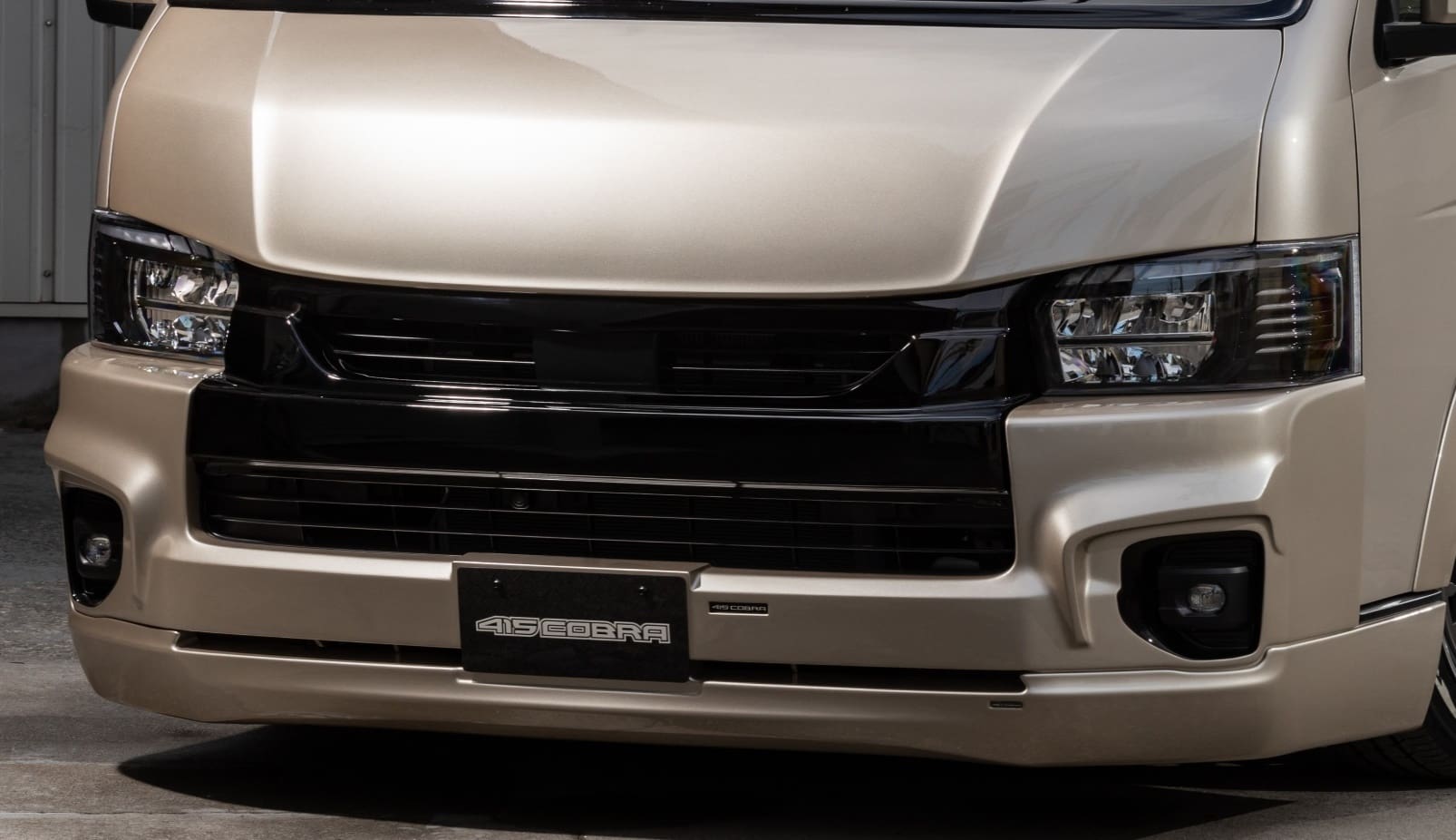 415COBRA FACE LIFT FRONT GRILL SET for HIACE WIDE 4,5,6~