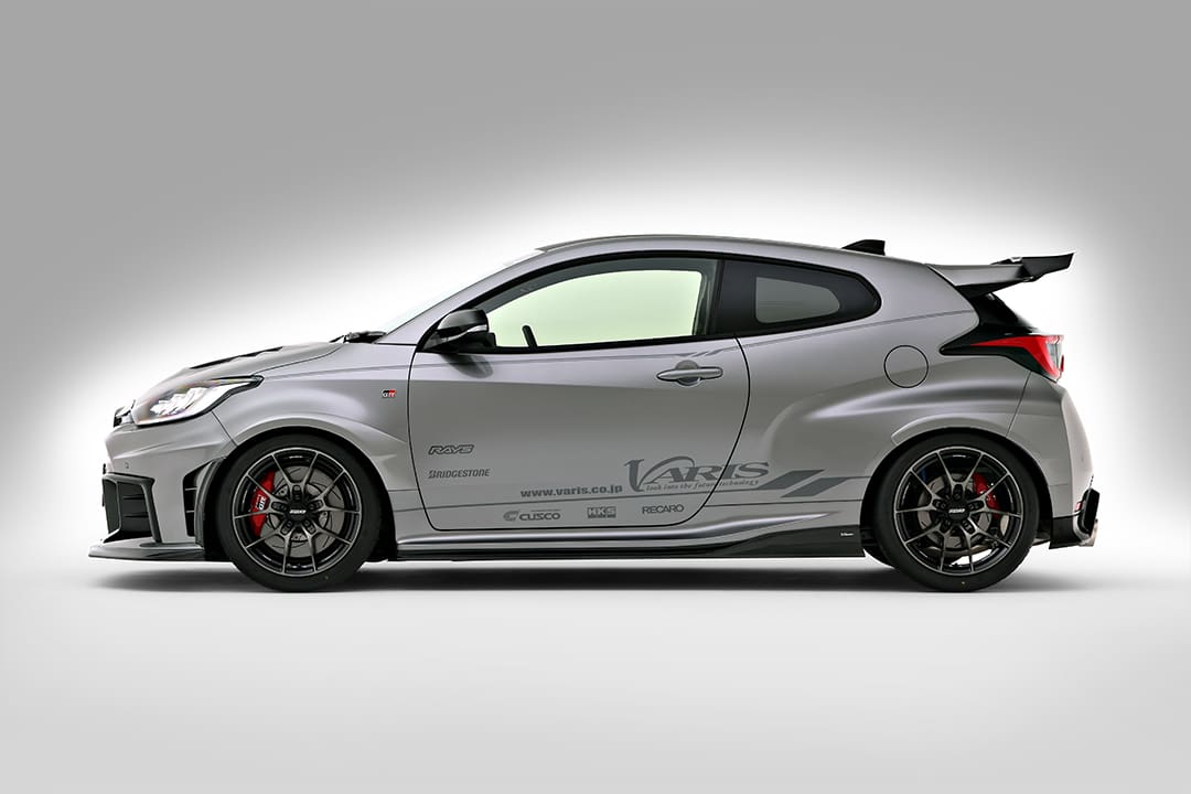 VARIS CARBON+SIDE UNDER SKIRTS FOR GR YARIS KOUKI ARISING-1
