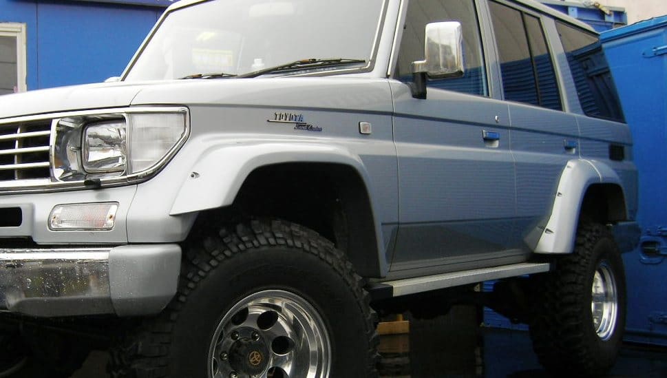 FRP Land Over Fender for Landcruiser Prado 71/78