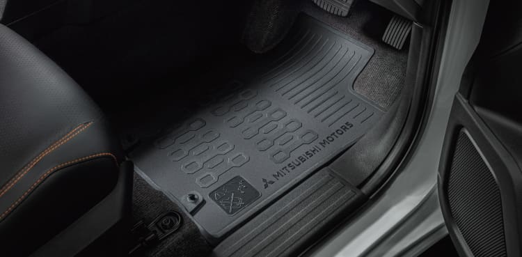 MITSUBISHI Genuine All-Weather Mat for TRITON