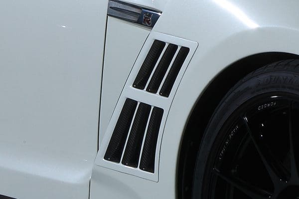 TOPSECRET Front Fender Duct for R35 GT-R