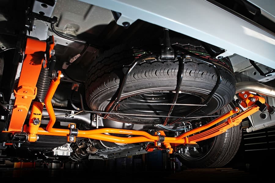 UI VEHICLE ADDITIONAL REAR STABILIZER For Hiace 200