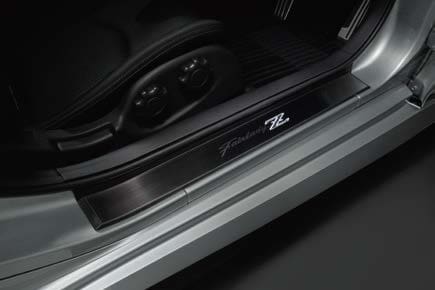 NISSAN GENUINE ILLUMINATED KICKING PLATE FOR FAIRLADY Z RZ34