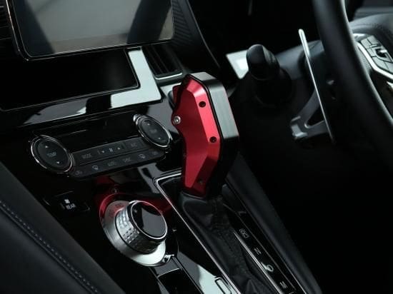 X-Fang Billet Shifter (gun grip type) for Mitsubishi Delica D:5 (Late Model)