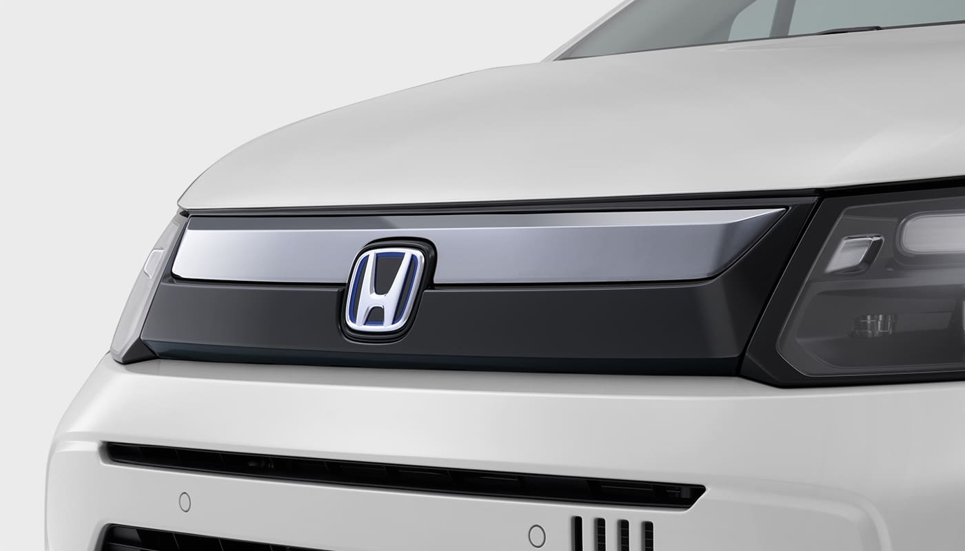 HONDA GENUINE FRONT GRILLE FOR FREED