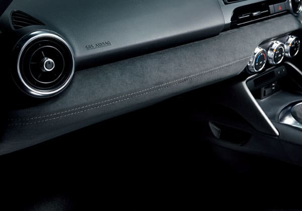 MAZDA GENUINE DECORATION PANEL IN ALCANTARA® FOR ROADSTER