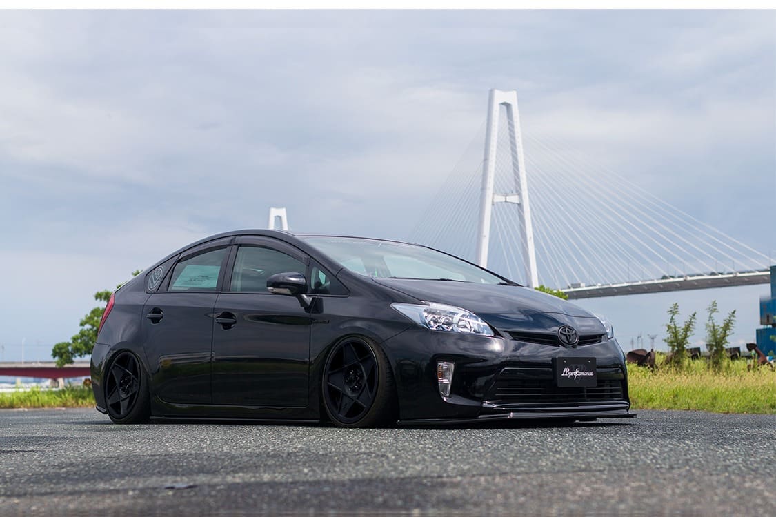 LIBERTY WALK LB★NATION COMPLETE BODY KIT FOR TOYOTA PRIUS 30
