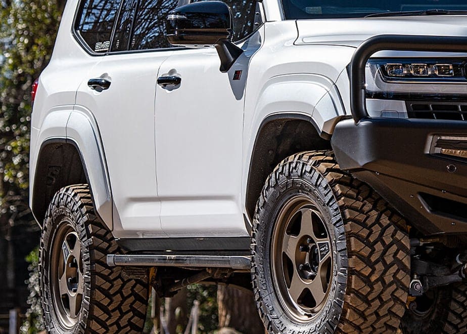 DOUBLE EIGHT OVER FENDERS FOR ARB BUMPER TOYOTA LAND CRUISER 300 GR SPORTS