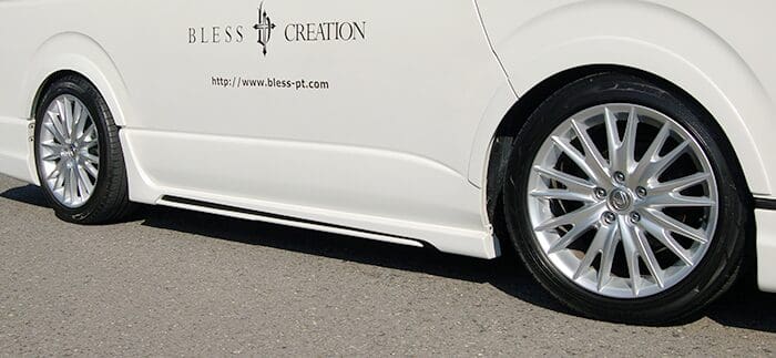 BLESS CREATION Low Down Fender For Toyota Hiace